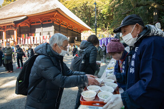 初薬師の様子4