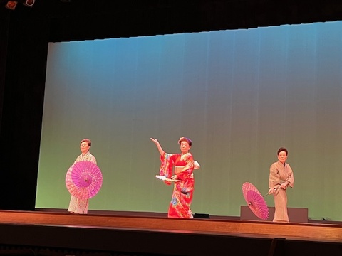 新舞踊大会