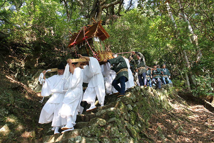画像：大山阿夫利神社秋期例大祭の様子4