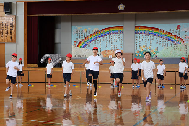 画像：走り方教室の様子1