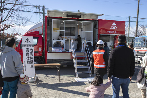 起震車の写真です