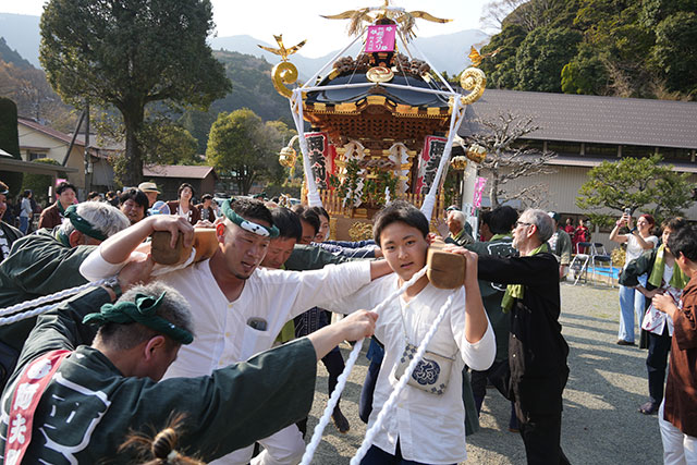 桜まつりの様子