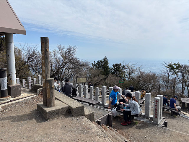 画像：大山山頂の様子