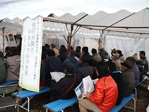 子易・中川原遺跡見学会の様子３