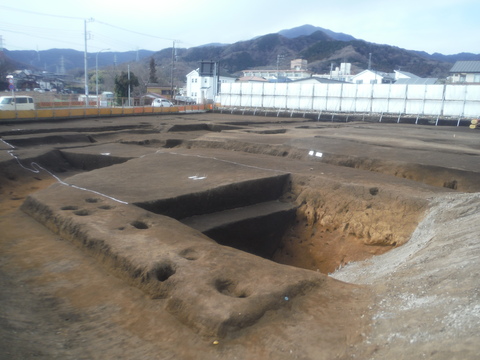 西富岡・長竹 西富岡・長竹