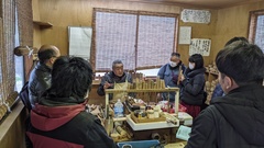 大山こま製作現場見学会01