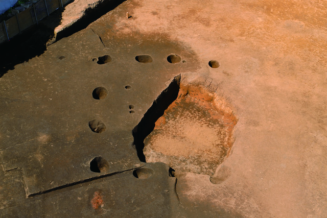 H1号掘立柱建物跡 H1号掘立柱建物跡