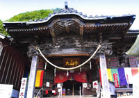 雨降山大山寺