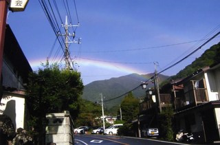 大山のにじ