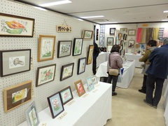 活動団体による作品展示