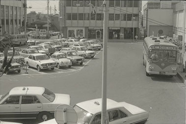 画像：伊勢原駅南口昭和48年