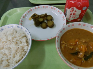 写真：令和2年7月小学校給食の献立