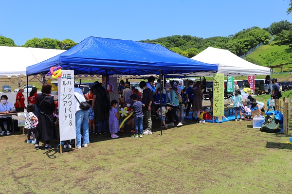 缶バッジ会場の様子