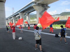旗振り