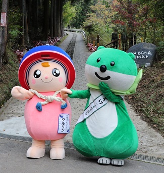 クルリンとミドすけ