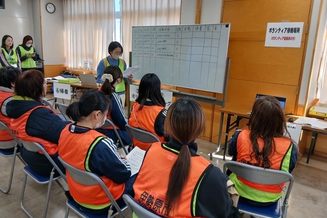 市職員_04災害ボランティア支援センター設置運営訓練 災害ボランティア支援センター設置運営訓練の写真です