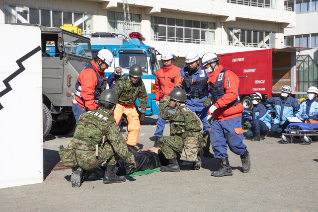 市カメ_02救出・救助訓練 救出・救助訓練の写真です