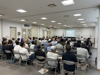 午前の部 研修の様子 午前の部 研修の様子