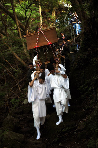 阿夫利神社秋季例大祭