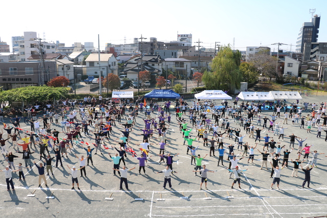 みんなで運動