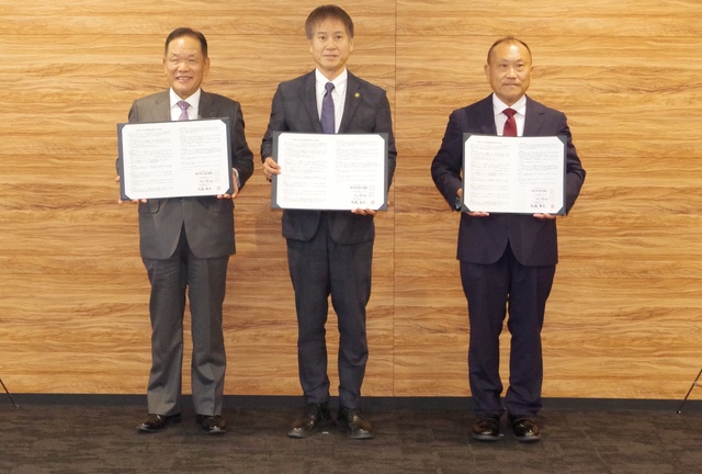 記念撮影をした写真です