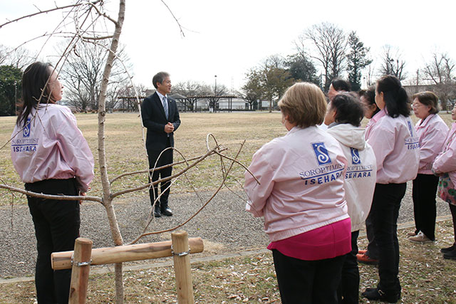 ソロプチミストさんによる植樹