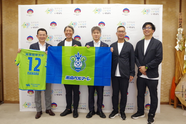 湘南ベルマーレ・雲出社長訪問の様子 画像:湘南ベルマーレ・雲出社長訪問の様子