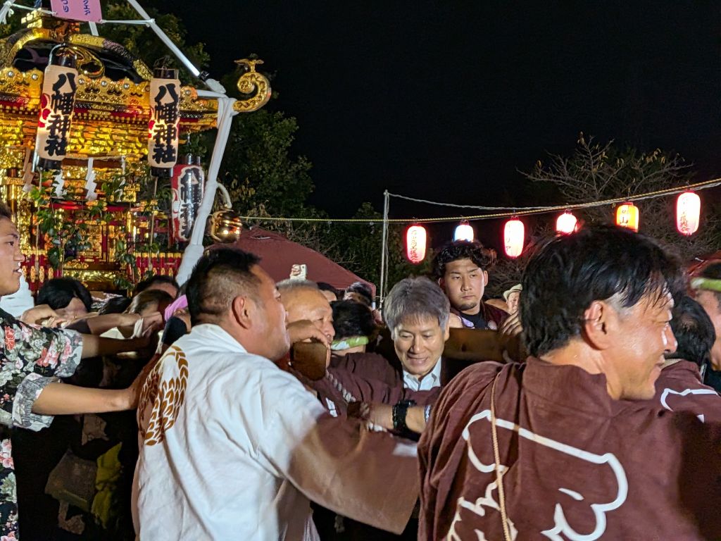 お神輿市長